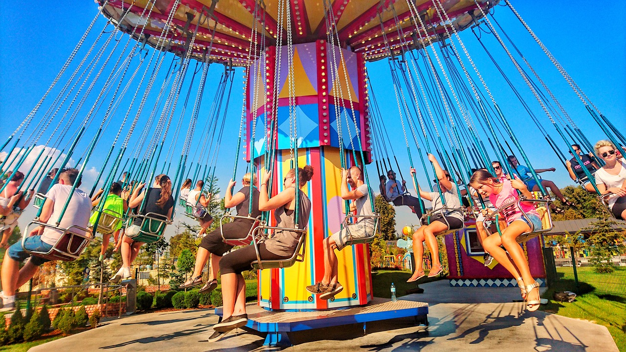 Carousel 3721479 1280