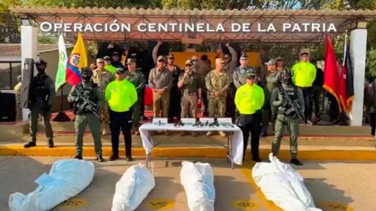Presidente Abelardo De La Espriella durante el anuncio de la Operación Centinela de la Patria en La Guajira